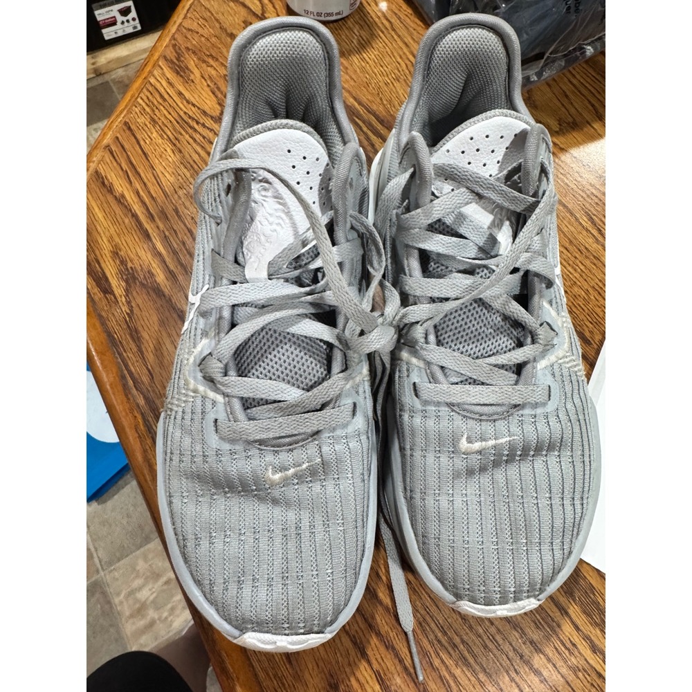 Nike LeBron Witness 7 Wolf Grey White Basketball Sneakers DO9843-001 Womens 7.5